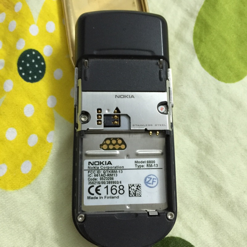 Nokia 8800 Hàng chuẩn